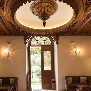 Hotel Argjiro ****