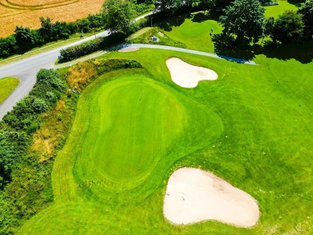 L'Hotel Du Golf De Clervaux Eselborn 4*,