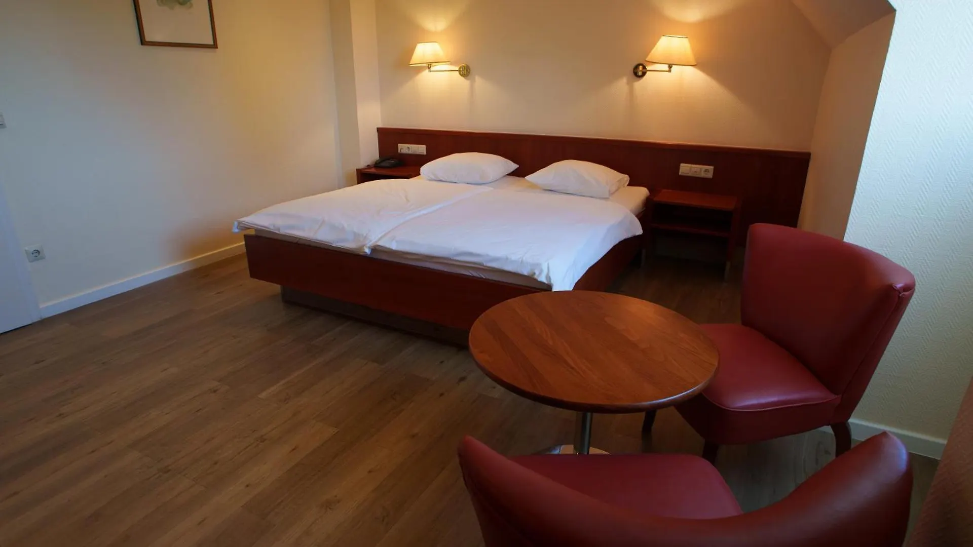 L'Hotel Du Golf De Clervaux Eselborn Hotel