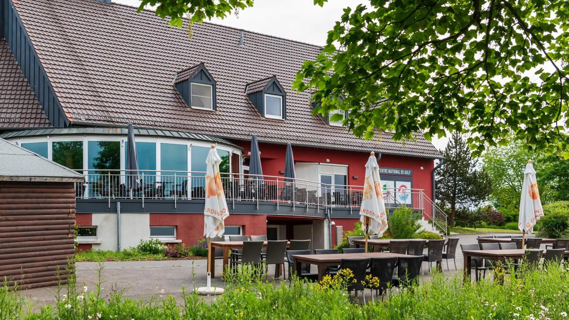 L'Hotel Et Restaurant Du Golf De Clervaux Eselborn 4*,